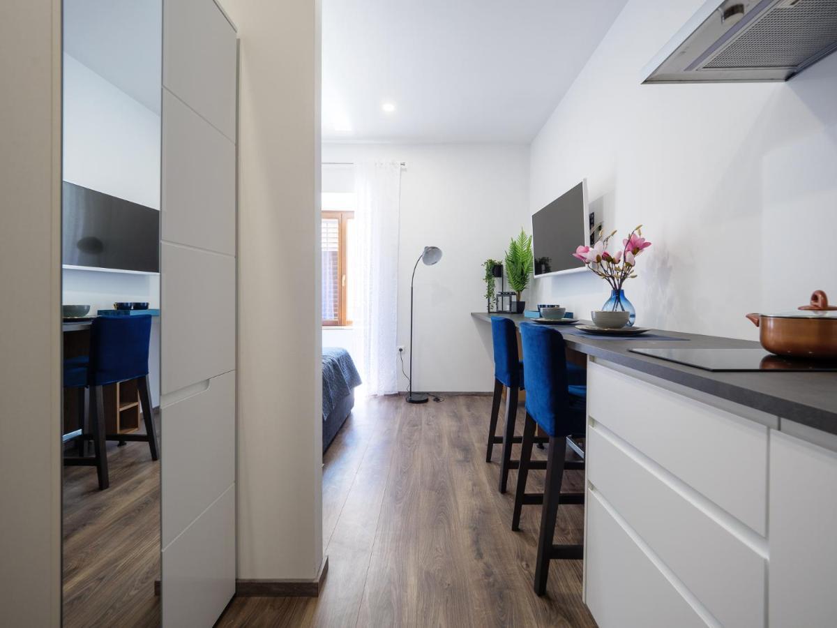 Arena Delight Studio Apartments Pula Ngoại thất bức ảnh